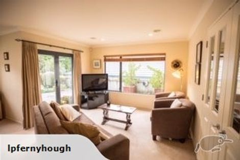 Photo of property in 214 Westchester Drive, Churton Park, Wellington, 6037