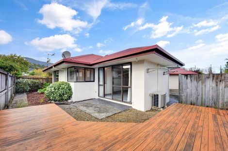 Photo of property in 9 Marsden Road, Stoke, Nelson, 7011