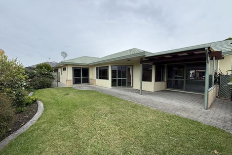 Photo of property in 11 Addington Place, Taradale, Napier, 4112