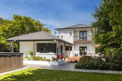 Photo of property in 36 Jacksons Road, Lyttelton, 8082