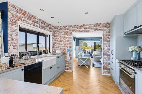 Photo of property in 1169 Whangaparaoa Road, Gulf Harbour, Whangaparaoa, 0930