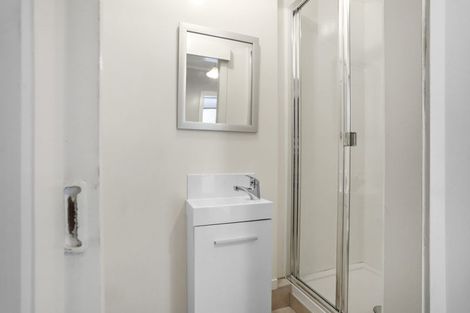 Photo of property in 23 Dellwood Avenue, Henderson, Auckland, 0612