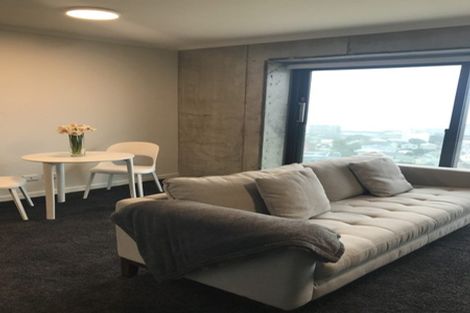 Photo of property in Frame Apartments, 1601/111 Molesworth Street, Thorndon, Wellington, 6011
