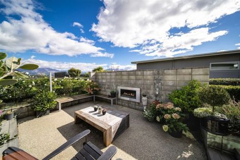Photo of property in 27 Infinity Drive, Wanaka, 9305
