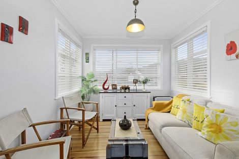 Photo of property in 17 Feist Street, Naenae, Lower Hutt, 5011