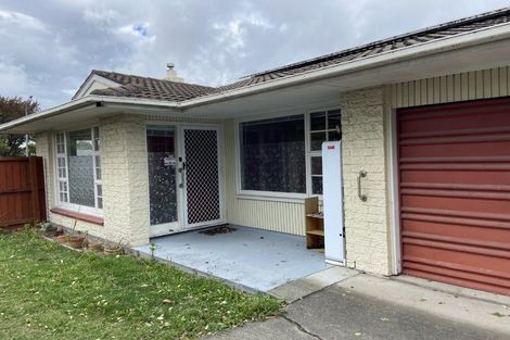 Photo of property in 1/11 Puriri Street, Riccarton, Christchurch, 8041