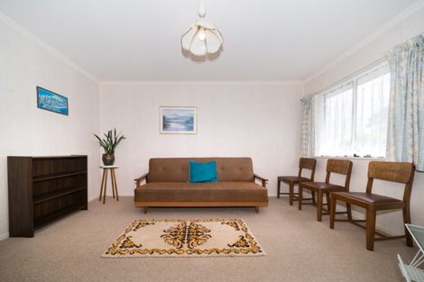 Photo of property in 104 Featherston Street, Takaro, Palmerston North, 4412