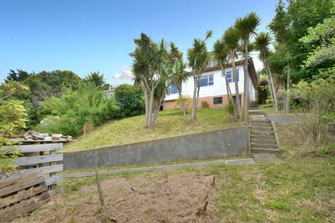 Photo of property in 305 Ravensbourne Road, Ravensbourne, Dunedin, 9022