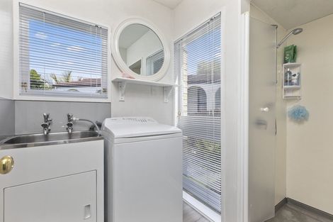 Photo of property in 65 Hinewa Road, Otumoetai, Tauranga, 3110