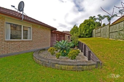 Photo of property in 33 Rush Creek Drive, Westgate, Auckland, 0614