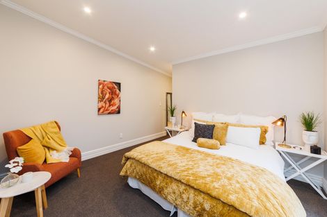 Photo of property in 10 Stewart Street, Marton, 4710