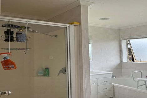 Photo of property in 3a Doment Crescent, Orewa, 0931