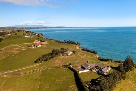 Photo of property in 379c Pukearuhe Road, Waiiti, Urenui, 4377