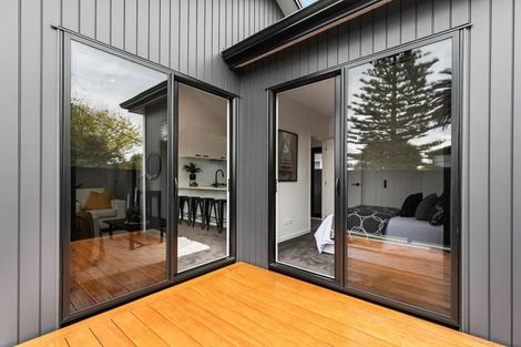 Photo of property in 54d Te Atatu Road, Te Atatu South, Auckland, 0610