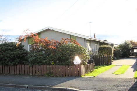 Photo of property in 4 George Street, Milton, 9220