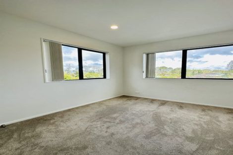 Photo of property in 51a Glendene Avenue, Glendene, Auckland, 0602