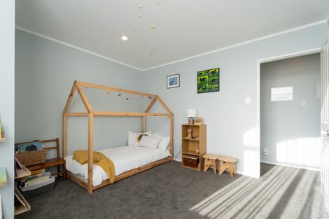 Photo of property in 7 Amesbury Drive, Churton Park, Wellington, 6037