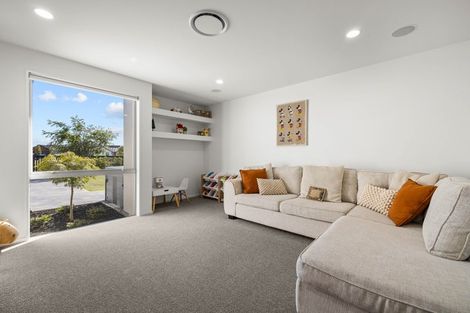 Photo of property in 2 Jardine Place, Marshland, Christchurch, 8051