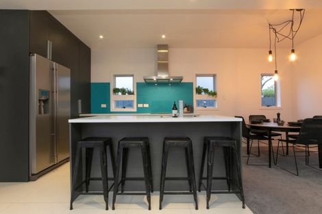 Photo of property in 87 Nikau Street, New Lynn, Auckland, 0600