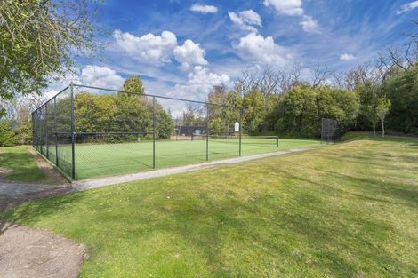 Photo of property in 8 Parawera Drive, Acacia Bay, Taupo, 3330