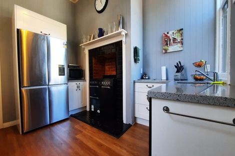 Photo of property in 21 Ross Place, Lawrence, 9532