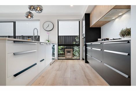 Photo of property in 13 Horoeka Street, Avonhead, Christchurch, 8042