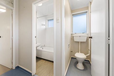 Photo of property in 1/24 Stapletons Road, Richmond, Christchurch, 8013