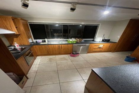 Photo of property in 87 Glamorgan Drive, Torbay, Auckland, 0630