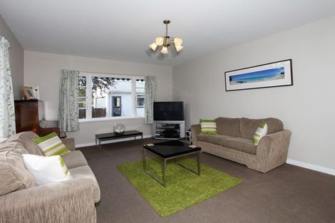Photo of property in 10 Dinton Street, Russley, Christchurch, 8042