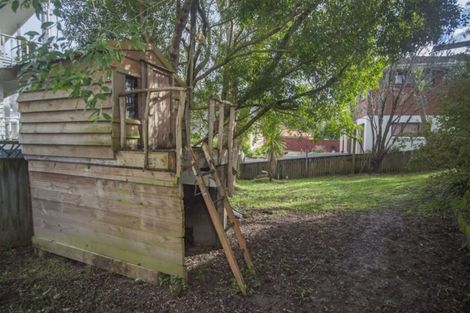 Photo of property in 263a Henderson Valley Road, Henderson, Auckland, 0612