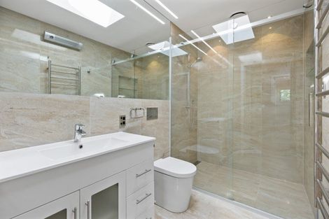 Photo of property in 8 Shelbourne Street, Nelson, 7010