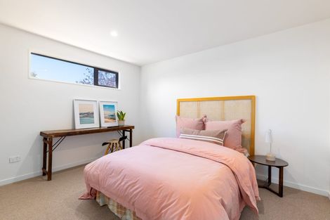 Photo of property in 98a Willryan Avenue, New Brighton, Christchurch, 8083