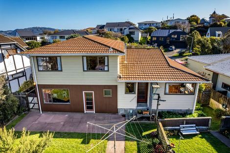 Photo of property in 8 Tregony Place, Camborne, Porirua, 5026