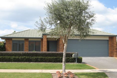 Photo of property in 5 Saint Kilda Place, Papamoa Beach, Papamoa, 3118