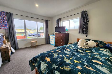 Photo of property in 10 Fox Street, Cobden, Greymouth, 7802