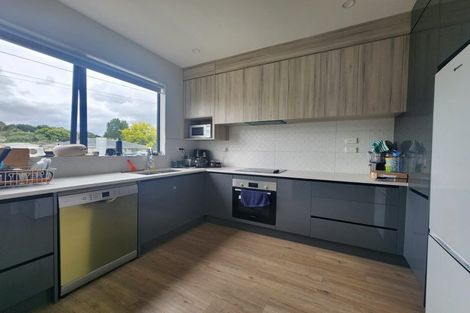 Photo of property in 1/15 Old Wairoa Road, Papakura, 2110