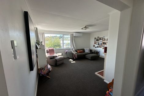 Photo of property in 96 Main Road, Titahi Bay, Porirua, 5022