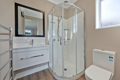 Photo of property in 14 Little Gem Road, Hornby, Christchurch, 8025