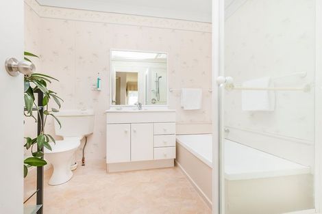 Photo of property in Boxhill Close, 33f2 Box Hill, Khandallah, Wellington, 6035