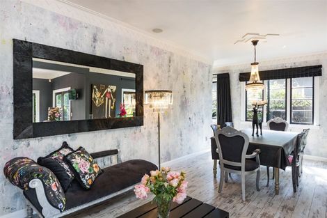 Photo of property in 15 Ake Ake Avenue, Hokowhitu, Palmerston North, 4410