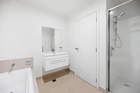Photo of property in 72u2 Carrington Avenue, Silverdale, Hamilton, 3216