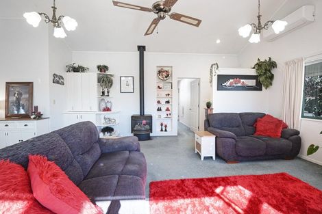 Photo of property in 1 Belgrove Drive, Waipukurau, 4200