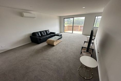 Photo of property in 39 Oakum Road, Whitby, Porirua, 5024