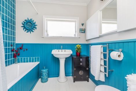 Photo of property in 48f1 Lyall Parade, Lyall Bay, Wellington, 6022