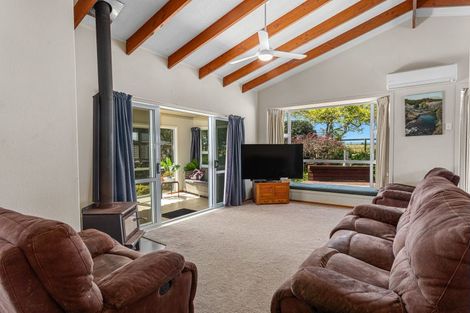 Photo of property in 81 College Road, Edgecumbe, 3120