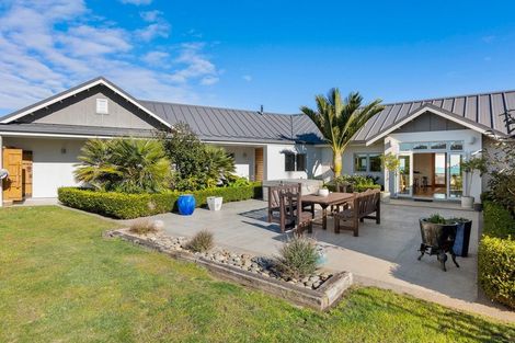 Photo of property in 379c Pukearuhe Road, Waiiti, Urenui, 4377