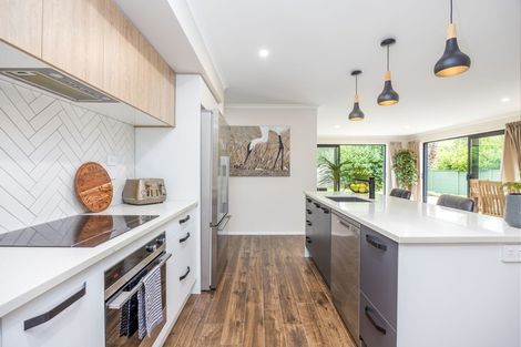 Photo of property in 21a Elliot Street, Riverhead, 0820