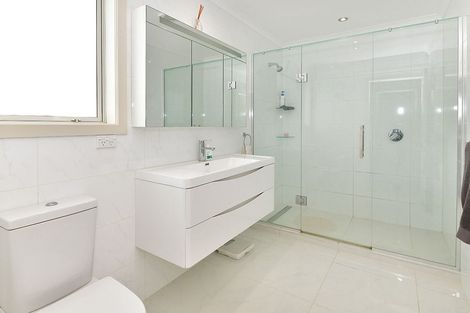 Photo of property in 27 Mariner Drive, Gulf Harbour, Whangaparaoa, 0930