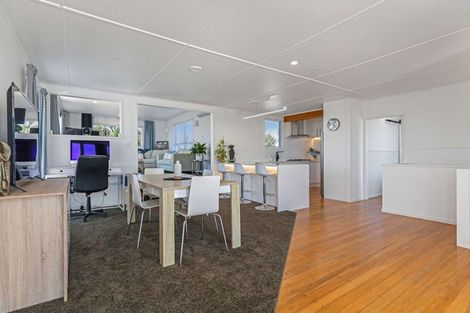 Photo of property in 499 Grahams Beach Road, Manukau Heads, Waiuku, 2684
