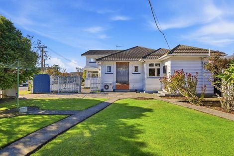 Photo of property in 29 College Avenue, Strowan, Christchurch, 8052